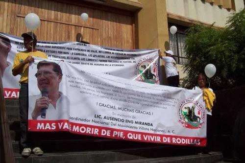 Miles despiden al líder del movimiento villista nacional Ausencio Eng Miranda